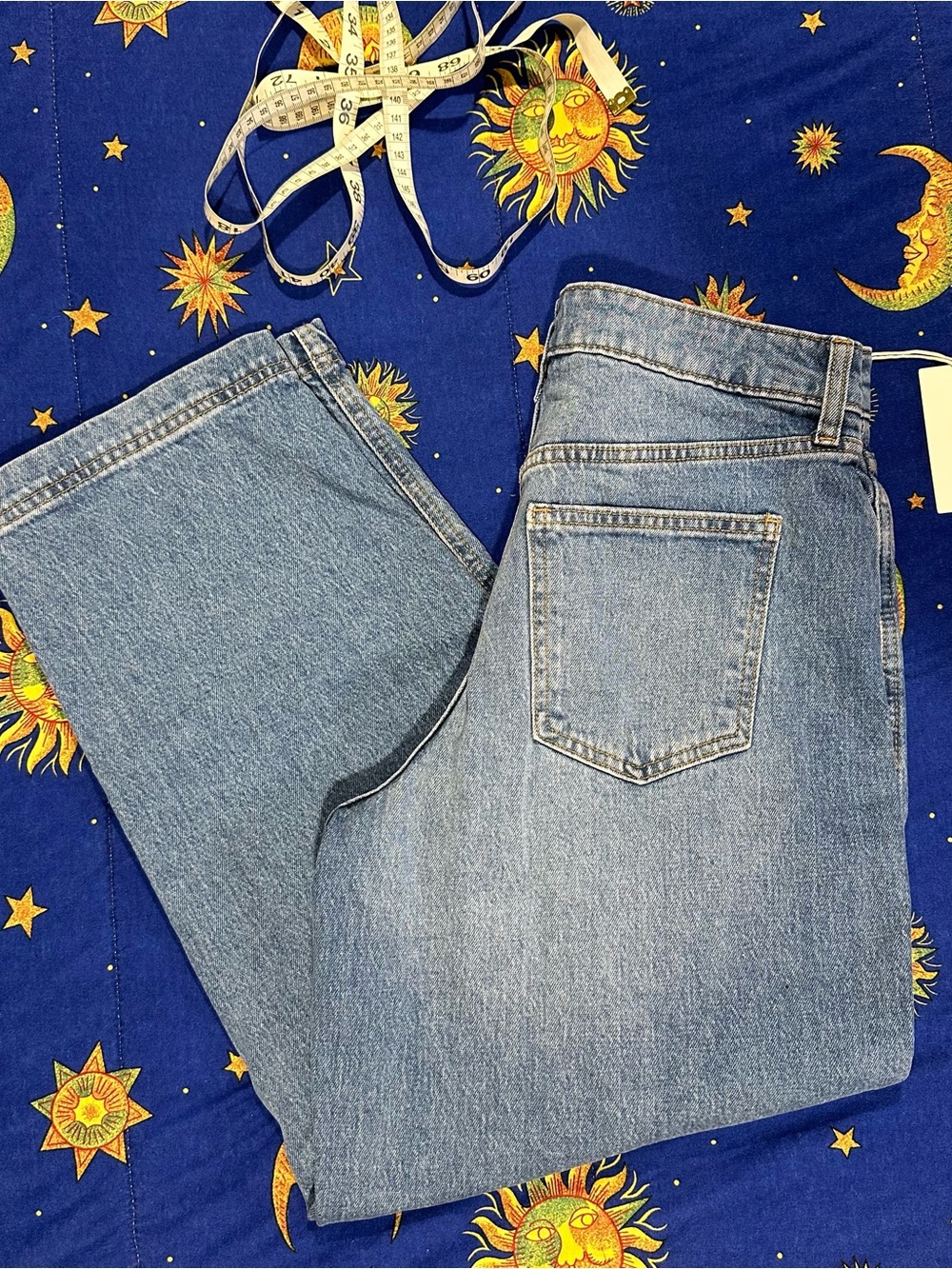 Free Assembly Barrel Leg Jeans